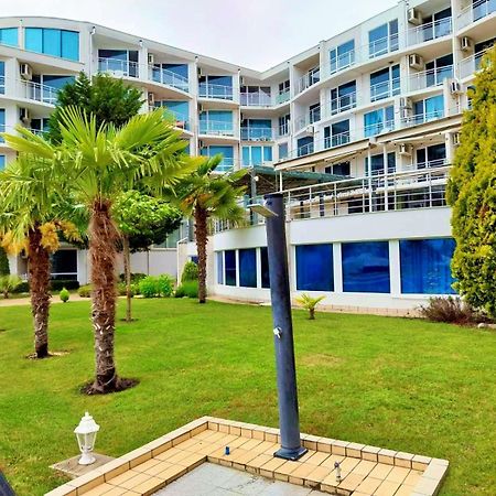 Design Studio In Atlantis Resort&Spa, Burgas Airport エクステリア 写真