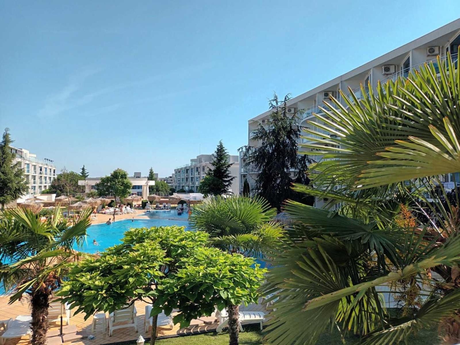 Design Studio In Atlantis Resort&Spa, Burgas Airport エクステリア 写真